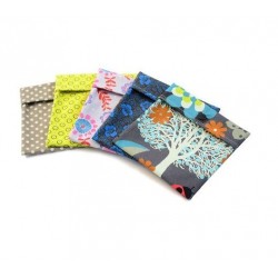 Pochette carrée  en tissu...